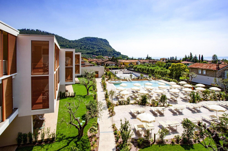 Others 5, Residence Olivo, Garda, Verona