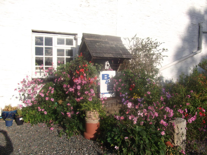 Others 2, Kilna BnB, Cornwall