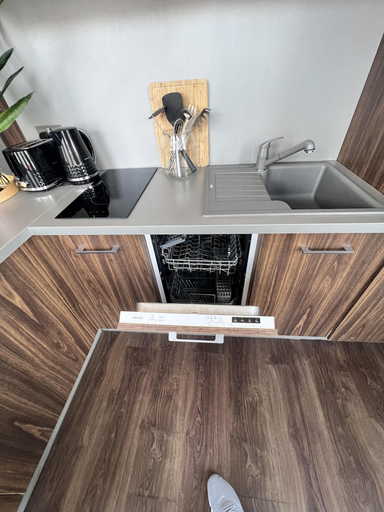 Private kitchen 3, Cozy London Apartment With Great Location, London