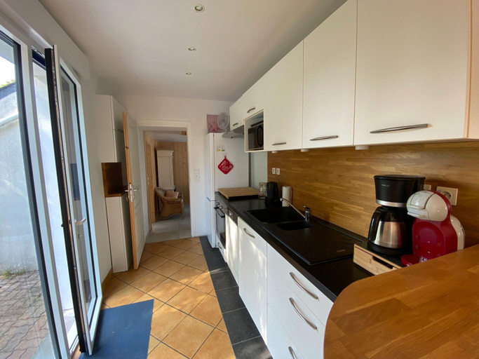 Private kitchen 2, Holiday Home in Damgan Near Sandy Beaches, Morbihan