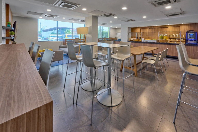 Food & Drinks 5, City Express By Marriott Mexicali, Mexicali