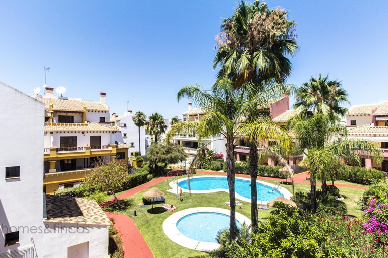 Exterior & Views 2, Lovely 2-bed Apartment in Costa Esuri, Huelva