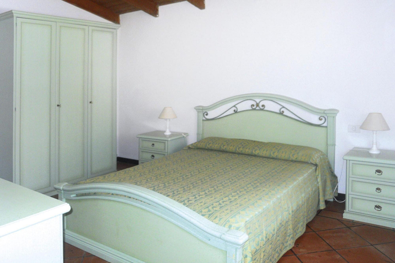 Bedroom 2, Holiday Residence Sea Villas, Stintino, Sassari