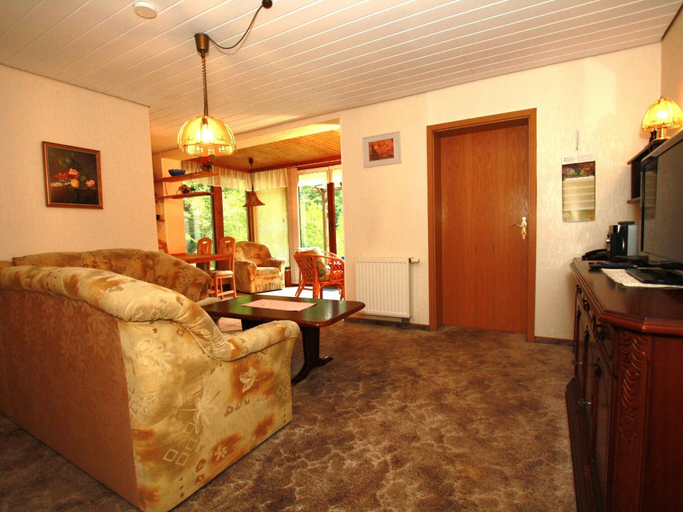 Living area, Schone Ferienwohnung mit Terrasse, Altenberg, Sächsische Schweiz-Osterzgebirge