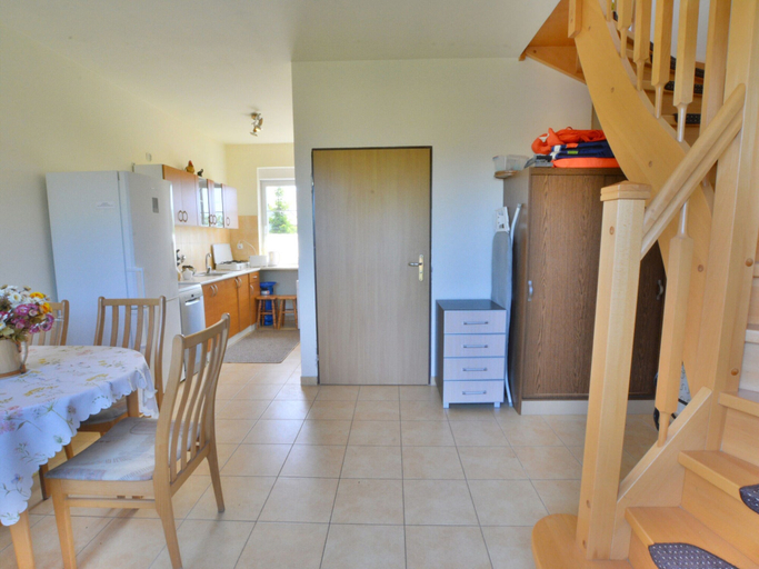 Dining 5, Lake House With Private Garden and Pier, Koszalin
