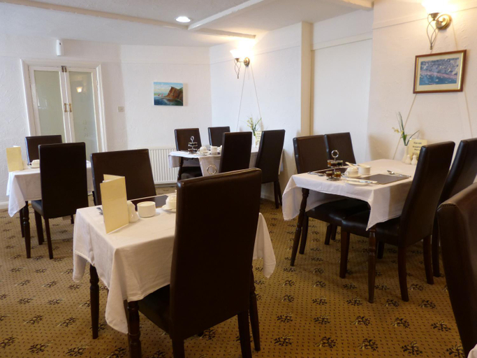 Food & Drinks, The Thornhill, Devon