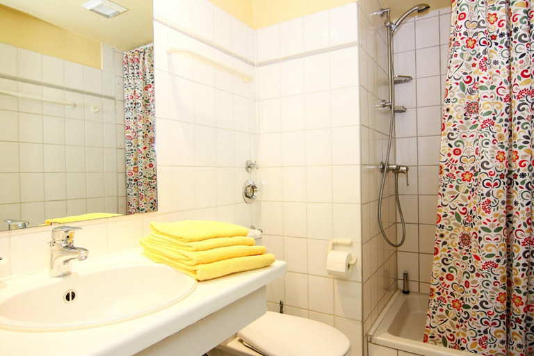 Bathroom, Apartment Near the Laboe Waterfront, Plön