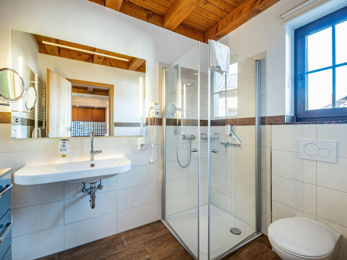 Bathroom 4, Chalets am Diemelsee in Heringhausen, Waldeck-Frankenberg