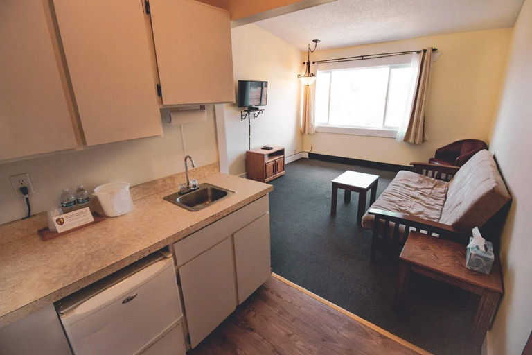 Others 5, Kings Landing, Kenai Peninsula