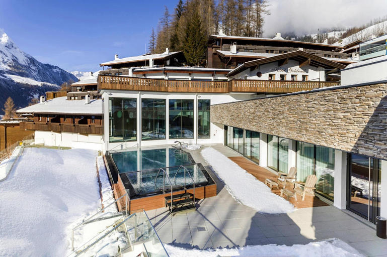 Exterior & Views 2, Apartment in Matrei with view, Lienz