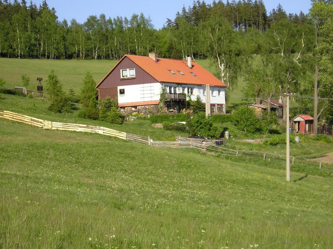 Room 2, Apartment Pavla With 3 Bedrooms and 1 Bathrooms, Karlovy Vary