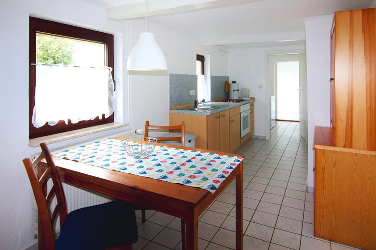 Dining 4, Holiday Home on the Dike, Busum, Dithmarschen