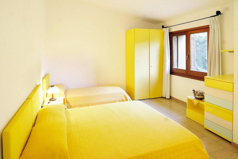 Room 2, Apartment in Sardinia Near Surfing Paradise, Olbia-Tempio