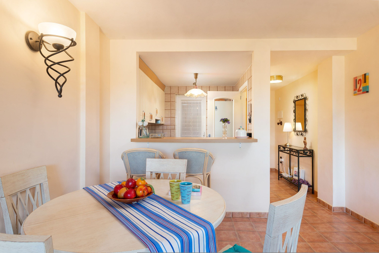 Room 5, The Torrent s Observer Holiday Home, Baleares