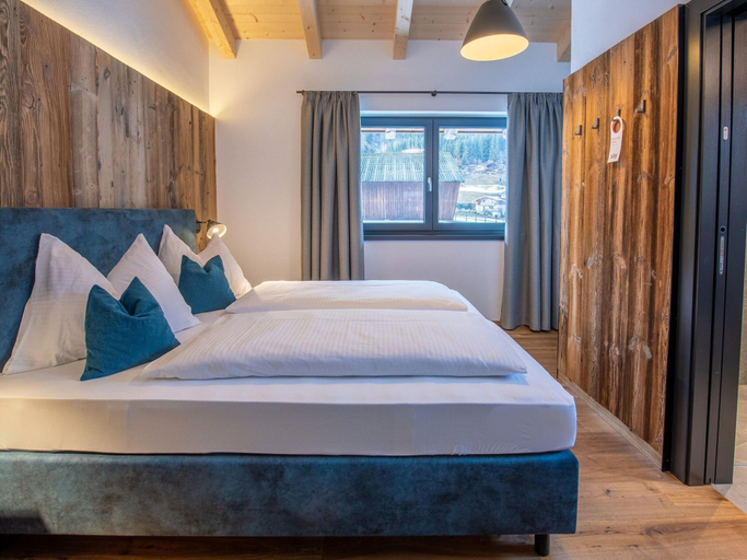Bedroom 3, Chalet in Wald Near Krimml Waterfalls, Zell am See