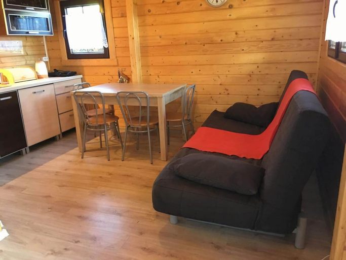 Private kitchen 5, Comfortable Apartments not far From Sea, Mielenko, Koszalin