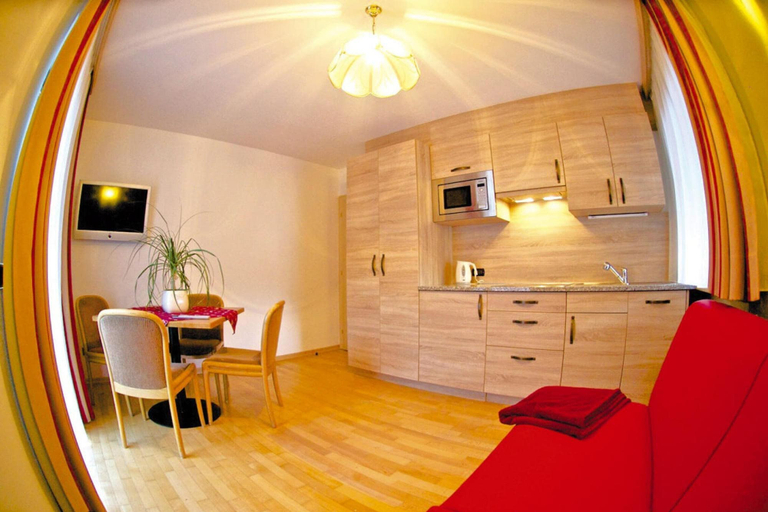 Others 4, Apartment in Val Gardena Near Ski Slopes, Bolzano