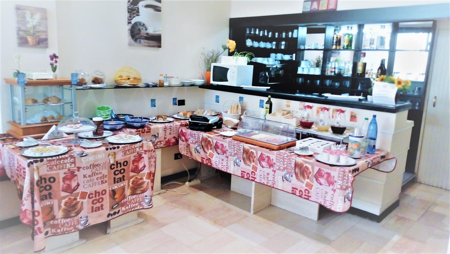 Food & Drinks 3, Hotel Provenza, Imperia