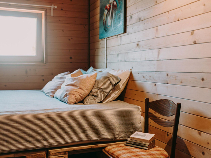 Room 5, Holiday Home by Lake Zarnowieckie With Sauna, Wejherowo
