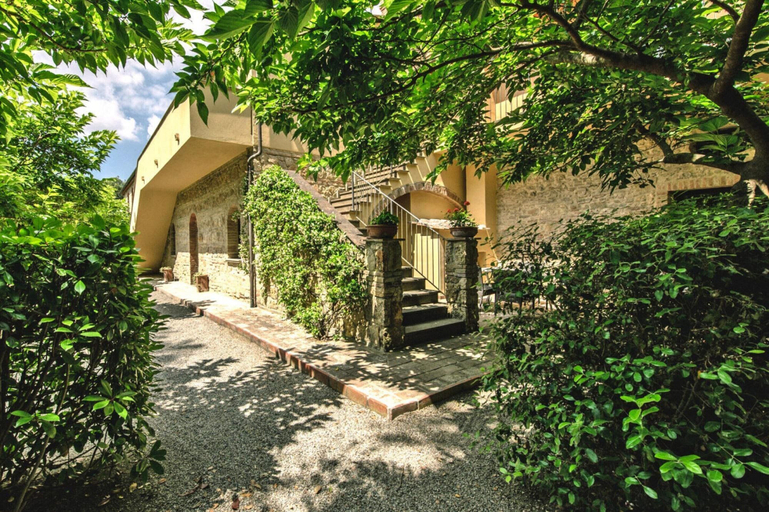 Others 4, Country House in Tuscany With Pool, Pisa