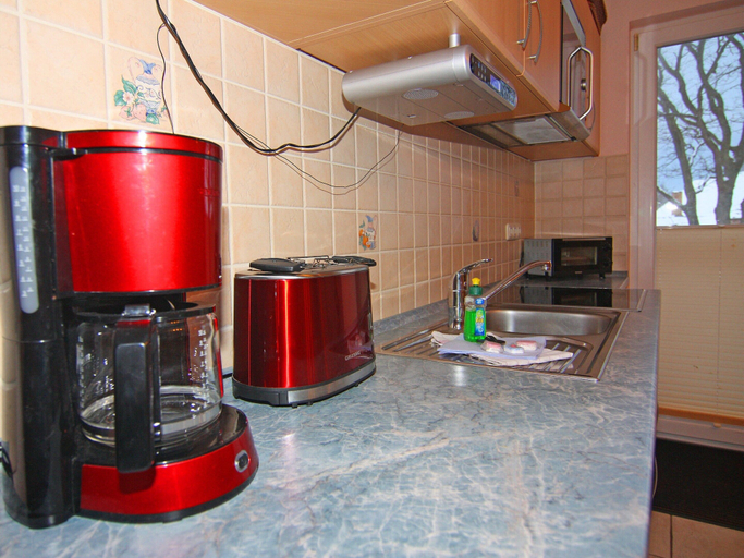 Private kitchen 5, Appartementhaus Dierhagen, Vorpommern-Rügen