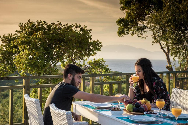 Food & Drinks 5, Lofos Soilis, Ionian Islands