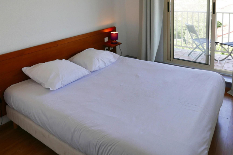 Room 2, Residence Neptune, Saint-pierre-la-mer, Apt. 2 Pcs. 4 Pers, Aude