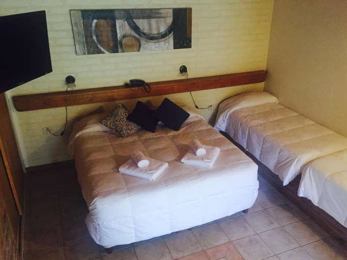 Others 2, Apart Hotel TY Coed, Biedma