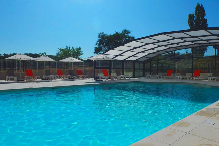 Pool 4, Apartment in Amboise With Terrace, Indre-et-Loire