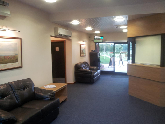 Public Area, Calderfields Golf & Country Club, Walsall