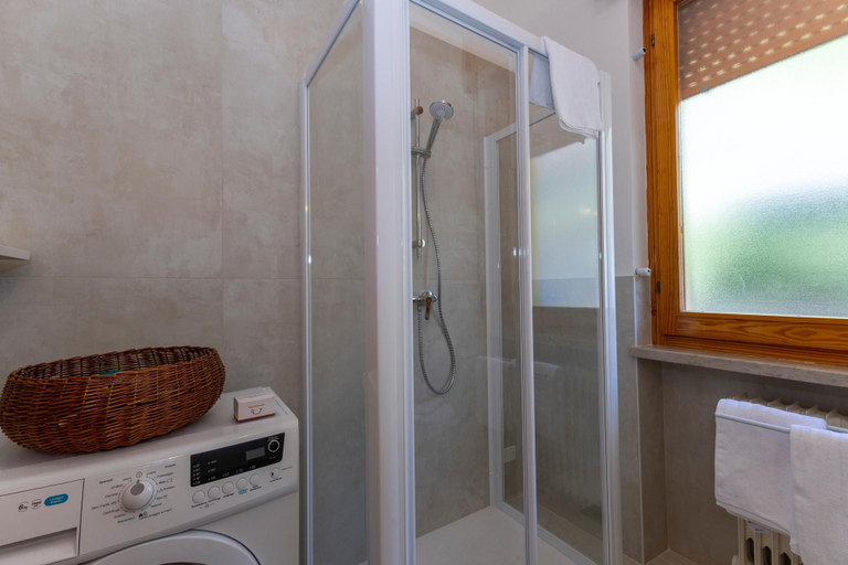 Room 5, Casa Val di Sogno in Malcesine, Verona
