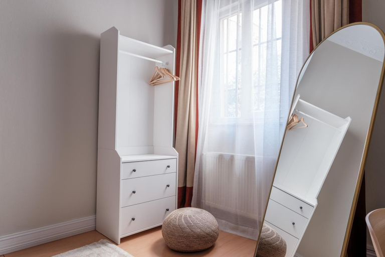Others 2, Chic Modern Flat w Balcony 5 min to Taksim, Beyoğlu