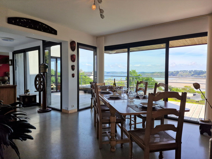 Dining 4, Architect Villa With Fantastic sea View, Locquirec, Finistère