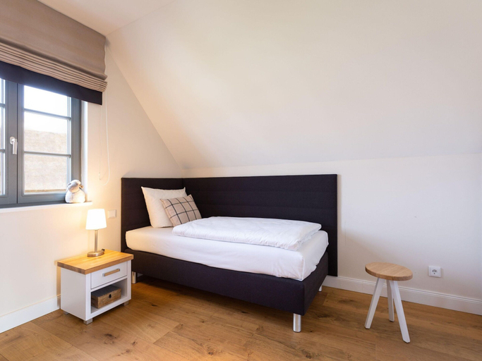 Room 5, Reetdachhaus in Dranske, Vorpommern-Rügen