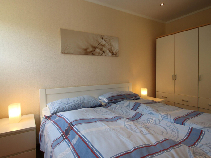 Bedroom 2, Bungalow in Dornumersiel, Aurich
