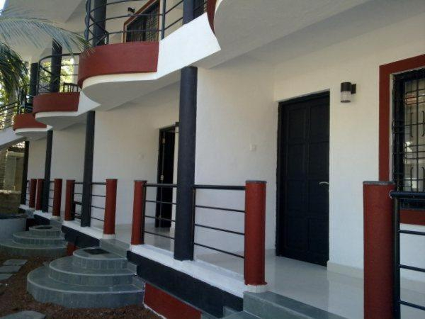 4, Henmil Anjuna, North Goa