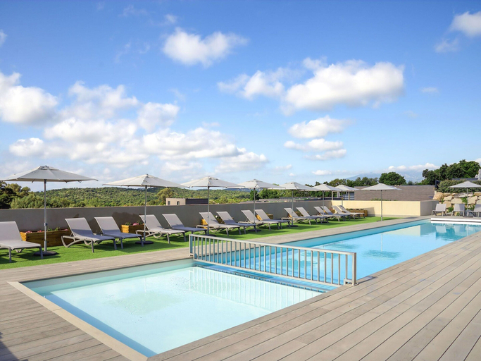 Pool 5, Residence Les Terrasses D'arsella, Porto-vecchio, Corse-du-Sud