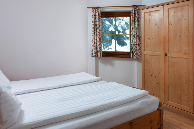 Bedroom 3, Apartment in Matrei in Osttirol with a garage, Lienz