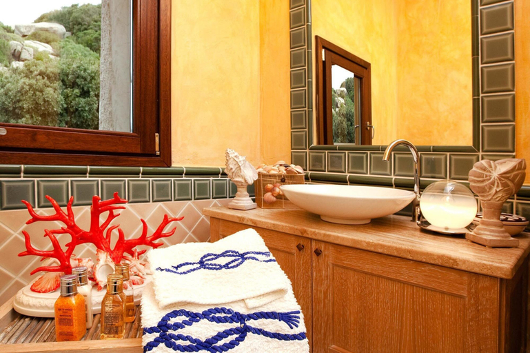 Bathroom 3, Holiday Residence Punta Falcone Near Beach, Olbia-Tempio