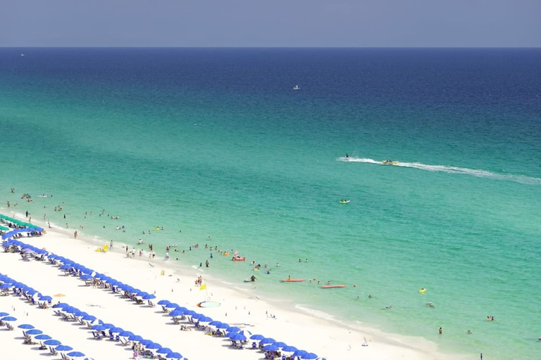Room 1, The Scallop by Brightwild Beachfront Condo, Okaloosa