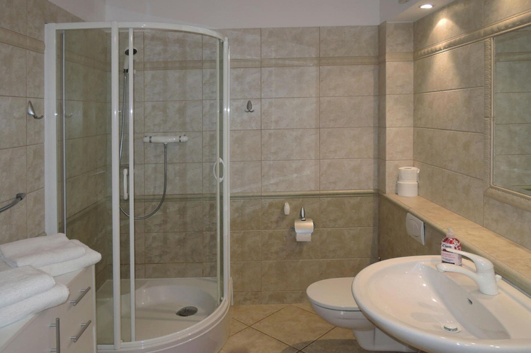 Bathroom 5, Holiday Flat in Miedzyzdroje, top Location for 4 Persons, Kamień