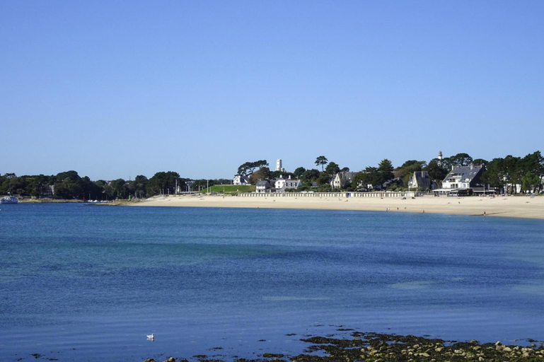 Others 5, Apartment in Benodet near Sandy Beaches, Finistère