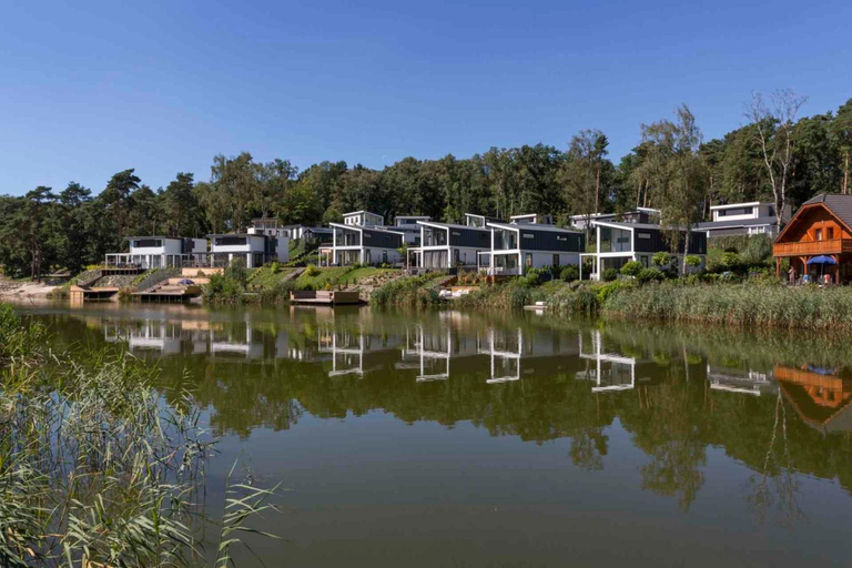 Others 5, Well furnished chalet near Brunssummerheide, Heerlen