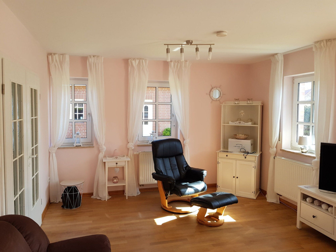 Living room 5, Ferienhaus Marlina Glueckstreffer in Busum Nahe, Dithmarschen