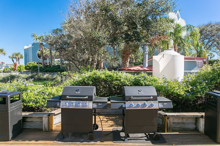 Food & Drinks 5, Oceanfront Luxury: 2BR Condo, New Rental, Saint Johns