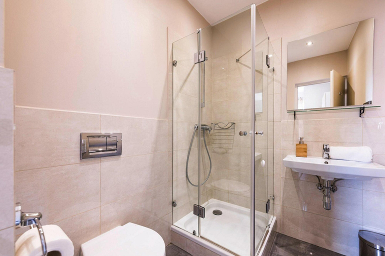 Bathroom 2, Apartment in Leba in a Beautiful Setting, Lębork