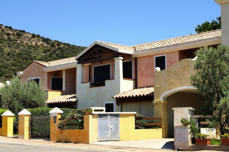 Exterior & Views 2, Apartment in Villaputzu With Garden, Cagliari