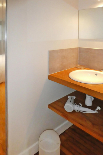 Bathroom 5, Holiday Home in Carnac Near Sandy Beach, Morbihan