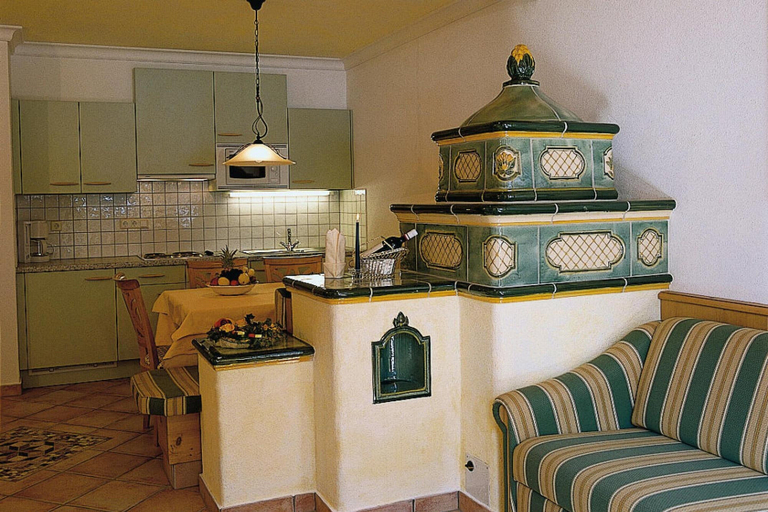 Private kitchen 5, Flat in St. Anton am Arlberg With Balcony, Landeck