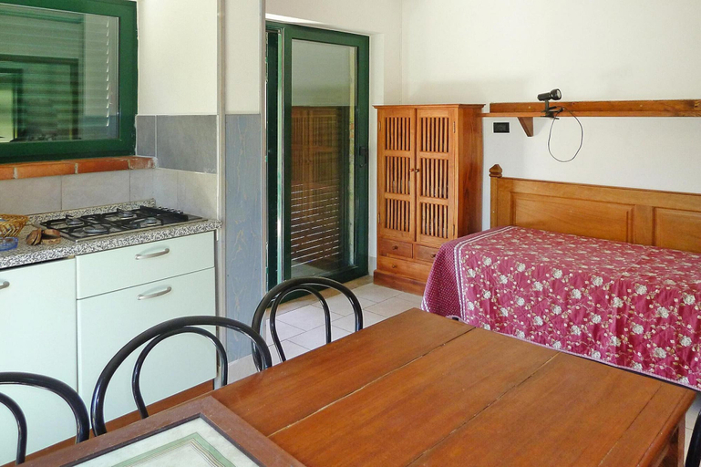 Dining 5, Residence in Guardistallo With Pool & Nature, Pisa